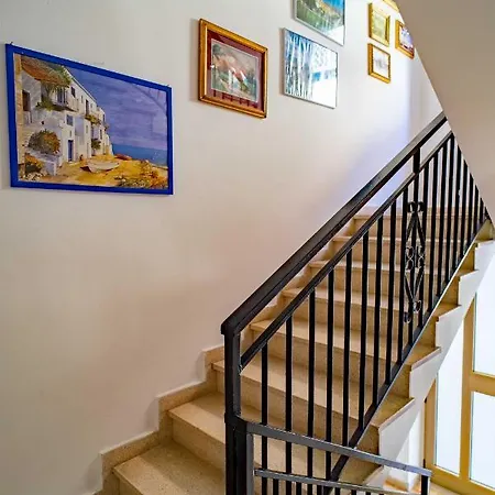 Adriana's Bed & Breakfast 4*